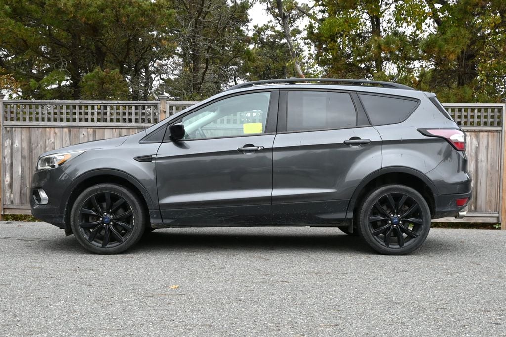 Used 2018 Ford Escape SE SUV