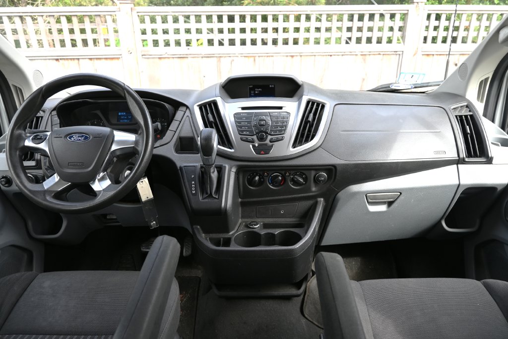 2016 Ford Transit XLT - Photo 4