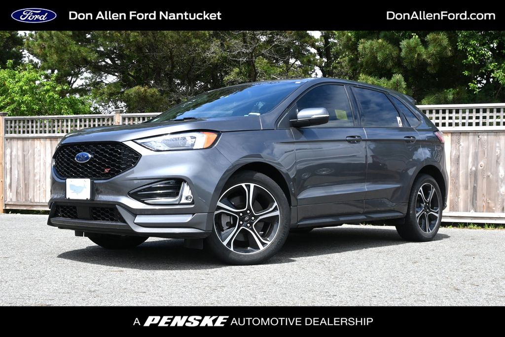 2022 Ford Edge SUV 