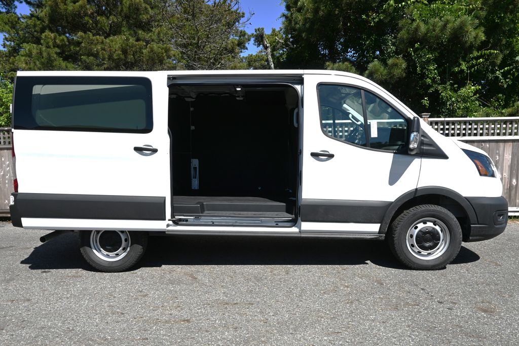2025 Ford Transit Van Base - Photo 11