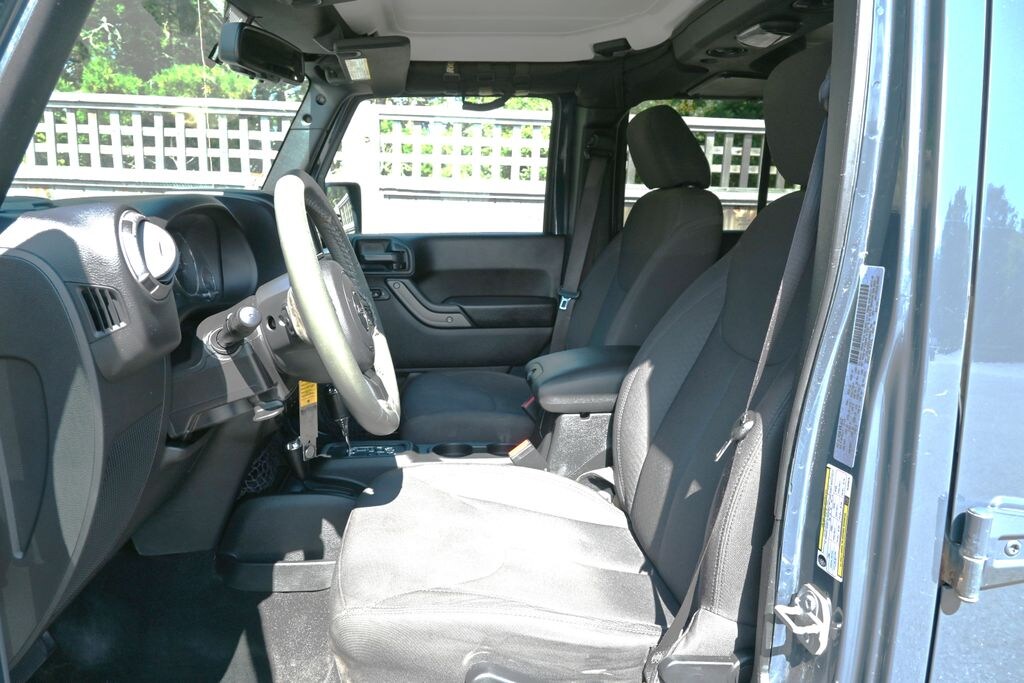 Used 2017 Jeep Wrangler Unlimited Sport SUV