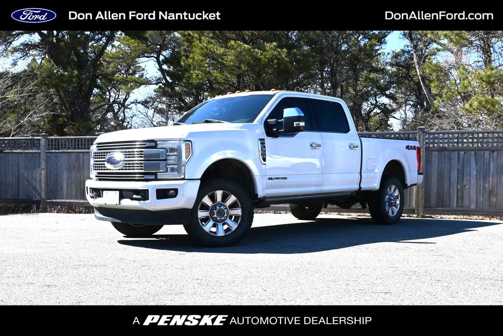 2017 Ford F-350 Super Duty Platinum