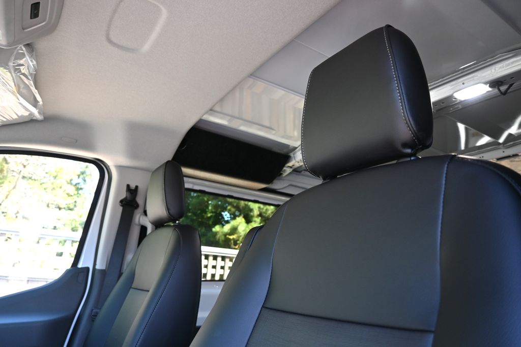 2025 Ford Transit Van Base - Photo 8