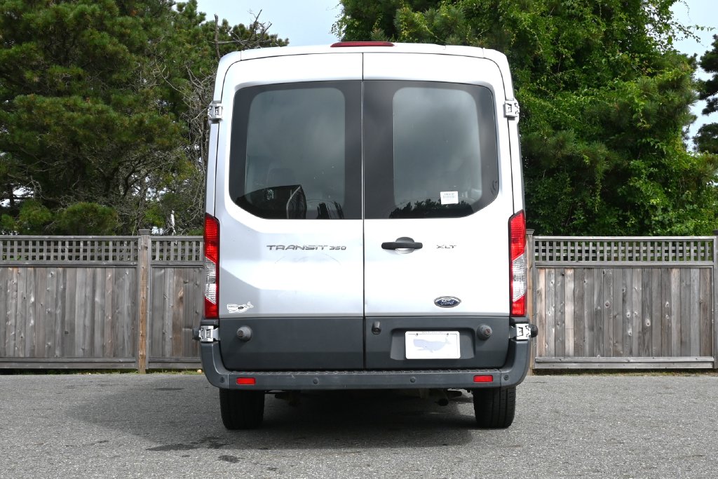 2016 Ford Transit XLT - Photo 5