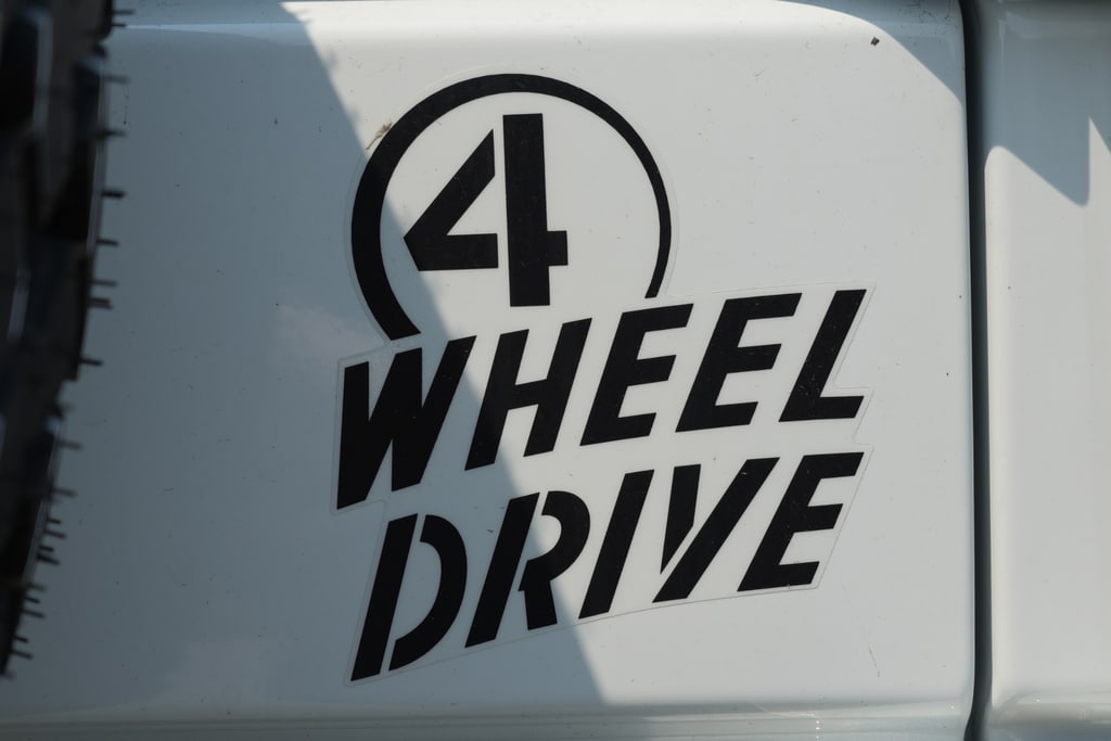2025 Jeep Wrangler 4-Door Willys - Photo 9