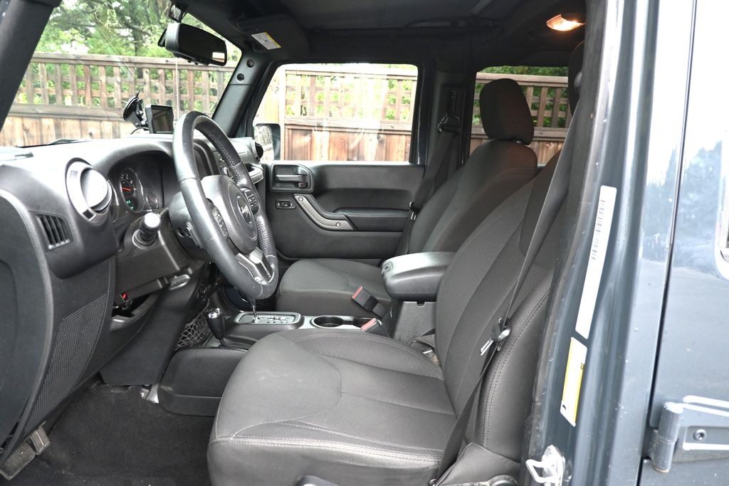 Used 2016 Jeep Wrangler Unlimited Sport SUV