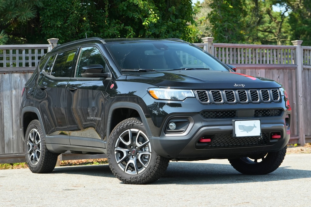 2026 Jeep Compass Trailhawk - Photo 8
