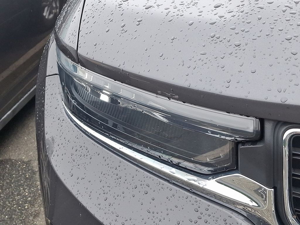 Used 2023 Jeep Grand Cherokee Laredo SUV