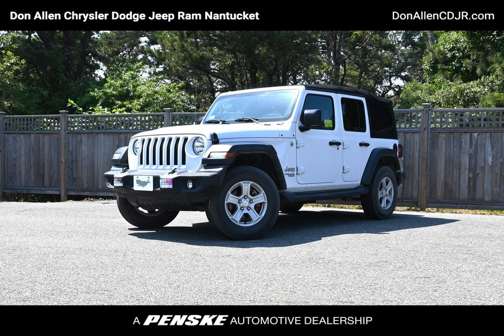 2020 Jeep Wrangler Sport S's photo