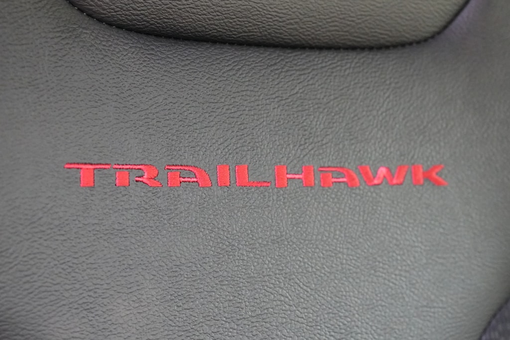 2026 Jeep Compass Trailhawk - Photo 23
