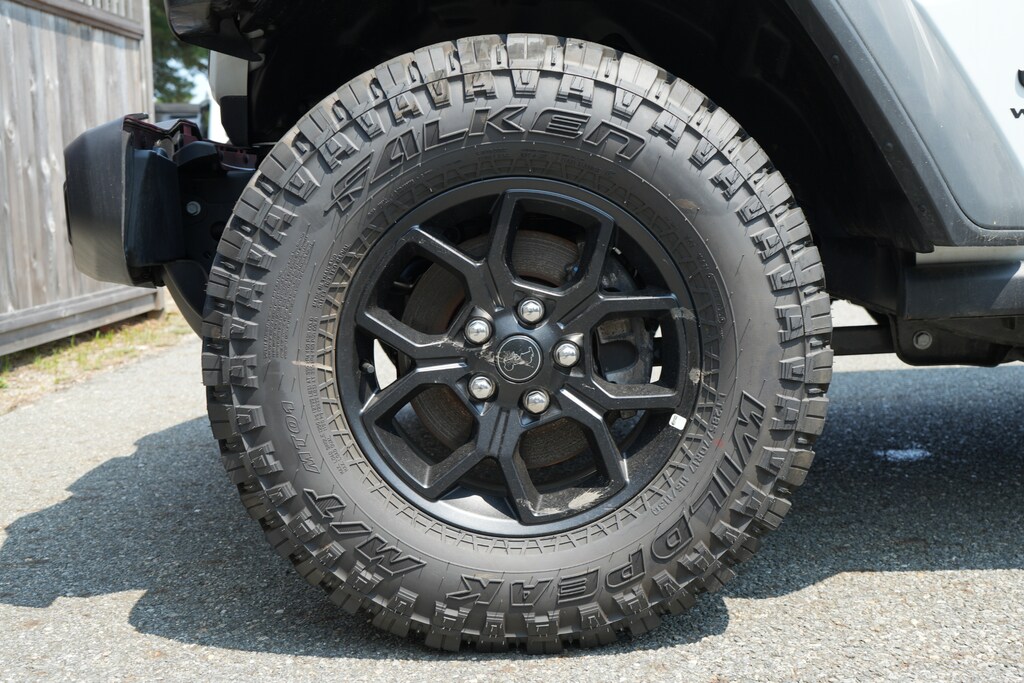2025 Jeep Wrangler 4-Door Willys - Photo 10