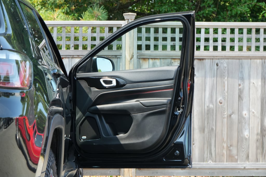 2026 Jeep Compass Trailhawk - Photo 13