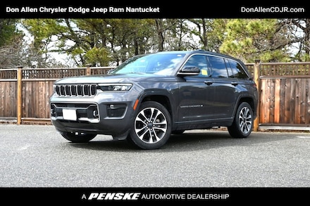 2023 Jeep Grand Cherokee Overland SUV
