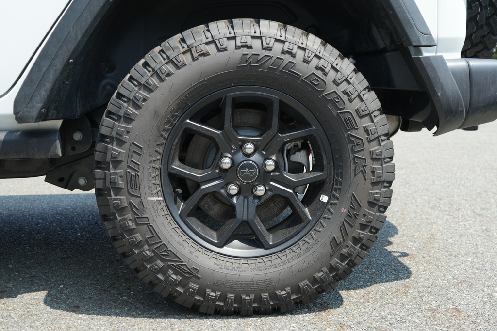 2025 Jeep Wrangler 4-Door Willys - Photo 11
