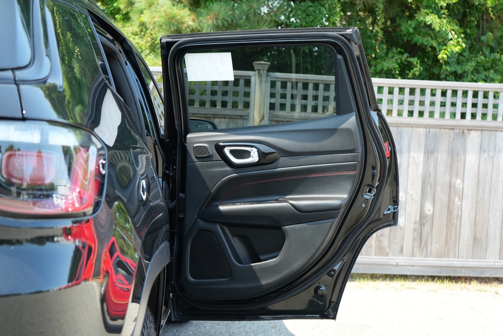 2026 Jeep Compass Trailhawk - Photo 12