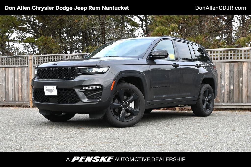 Used 2025 Jeep Grand Cherokee Limited SUV