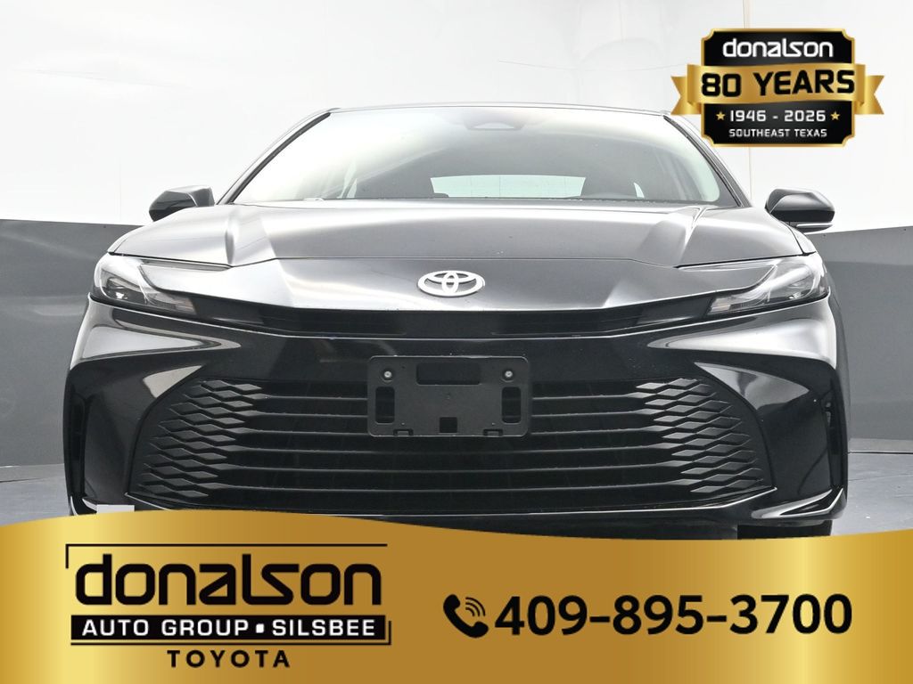 2025 Toyota Camry LE - Photo 21