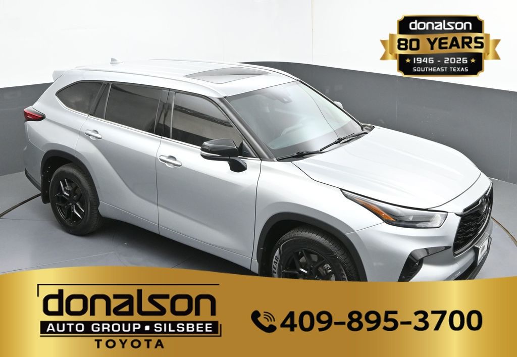 2022 Toyota Highlander XLE - Photo 26