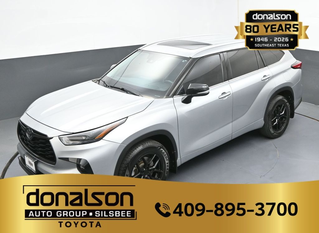 2022 Toyota Highlander XLE - Photo 28