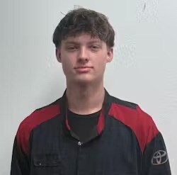 Staff member Matthew Thompson from ID_2f9637