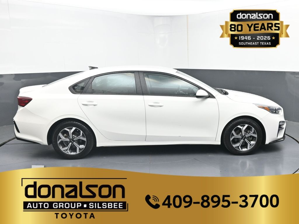 Used 2021 Kia Forte LXS with VIN 3KPF24AD0ME315519 for sale in Silsbee, TX
