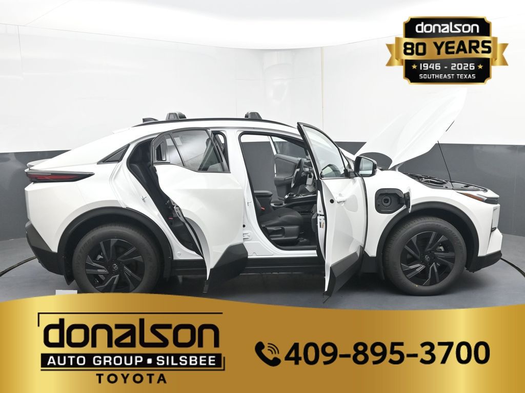 2026 Toyota C-HR SE - Photo 27