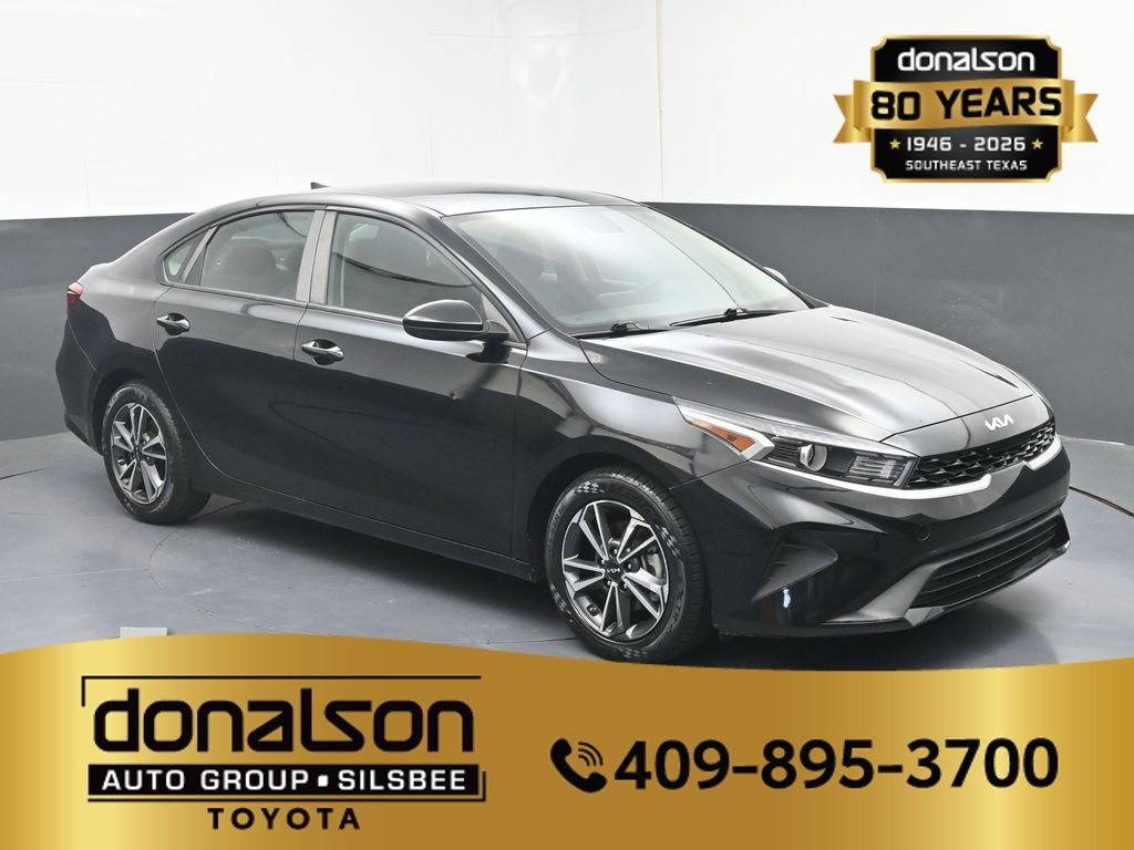 Used 2024 Kia Forte LXS with VIN 3KPF24AD2RE782660 for sale in Silsbee, TX