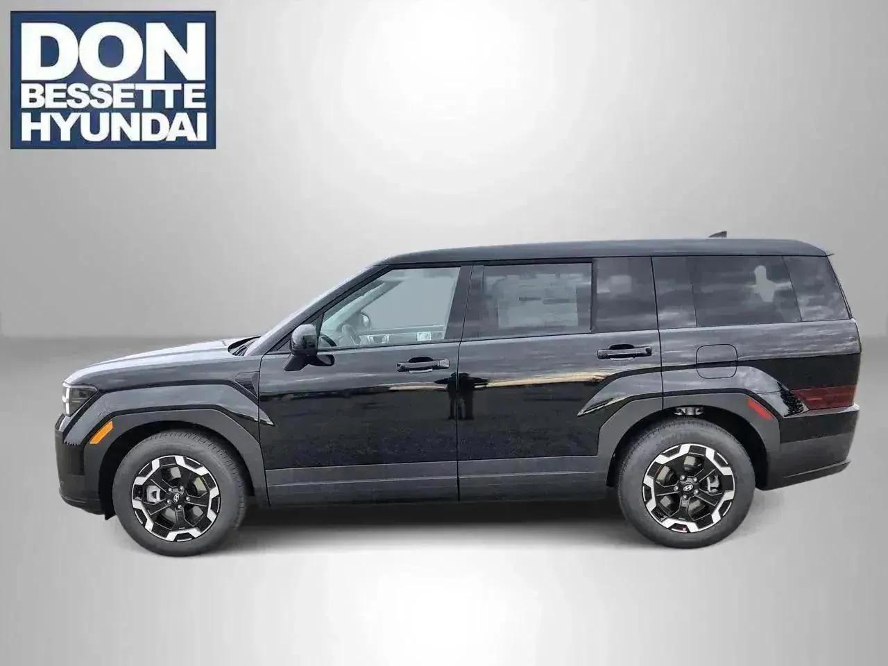 2026 Hyundai Santa Fe SE's photo