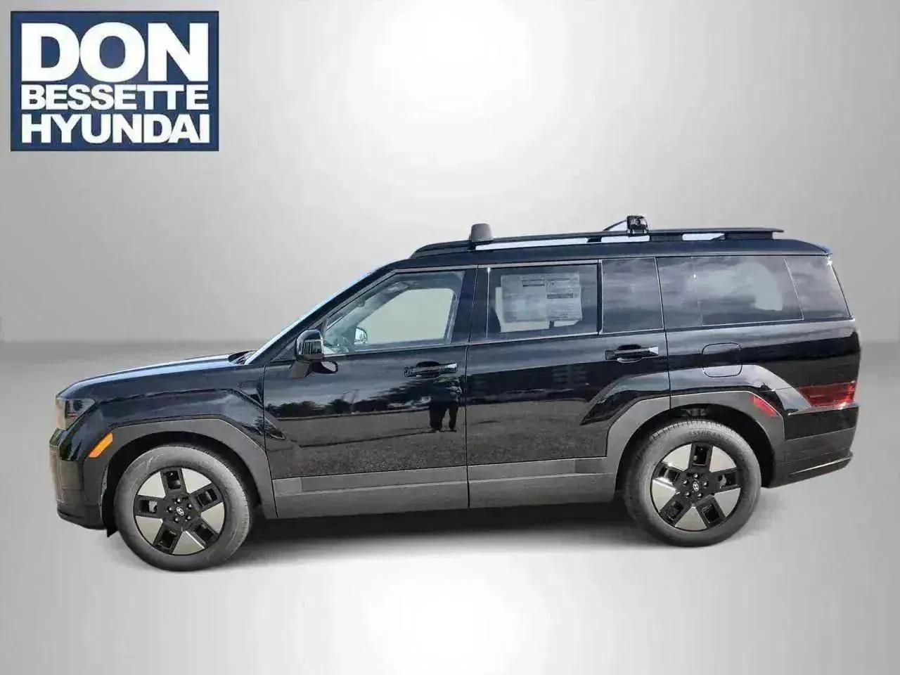 2026 Hyundai Santa Fe SEL's photo