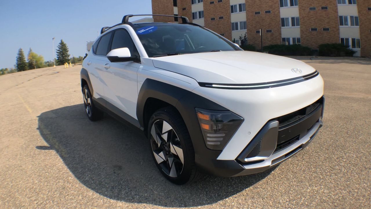 2024 Hyundai Kona Limited photo 2