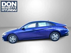 2026 Hyundai Elantra SE Car