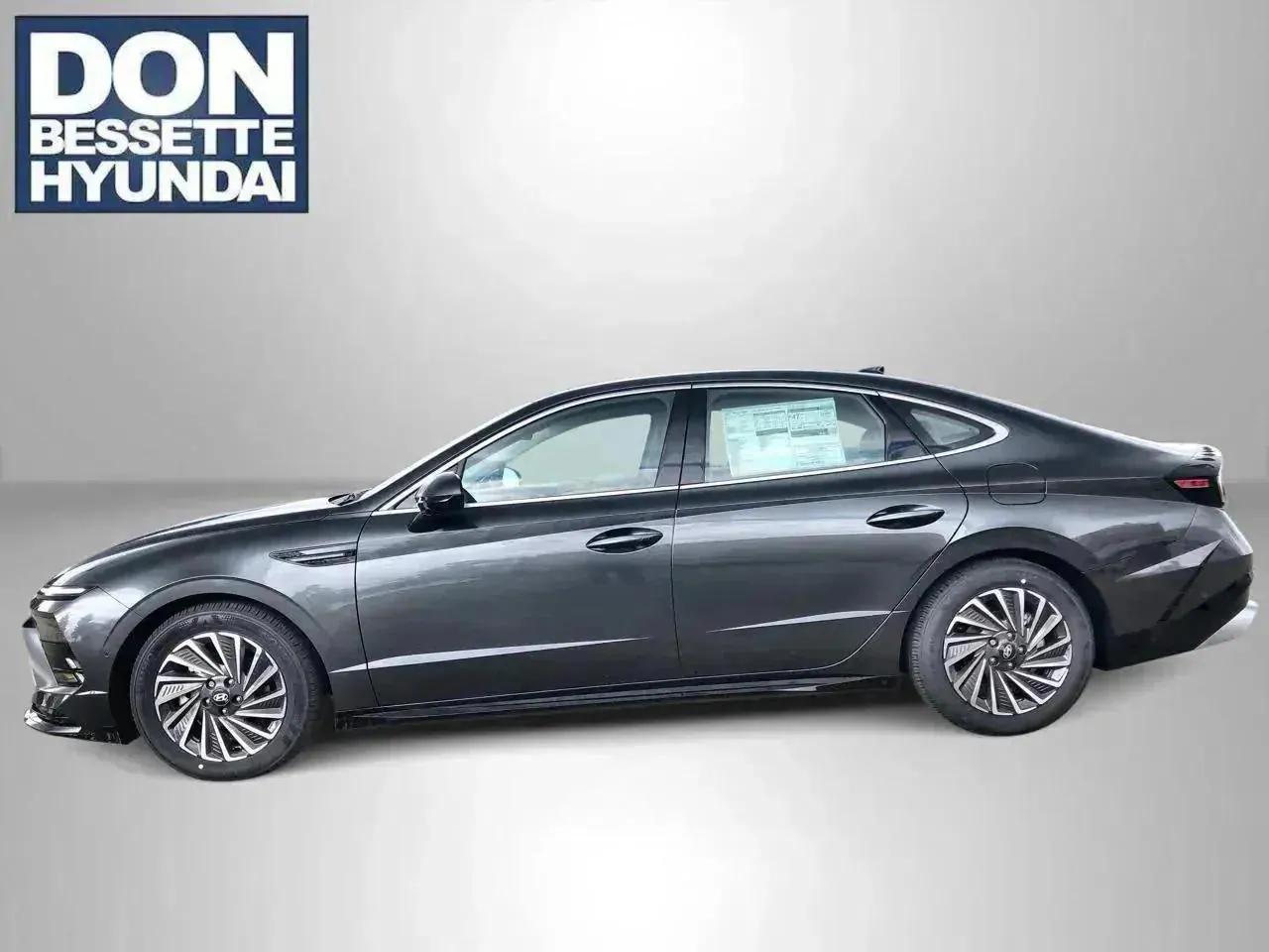 2025 Hyundai Sonata Hybrid Limited's photo