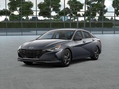 2022 Hyundai Elantra SEL Car