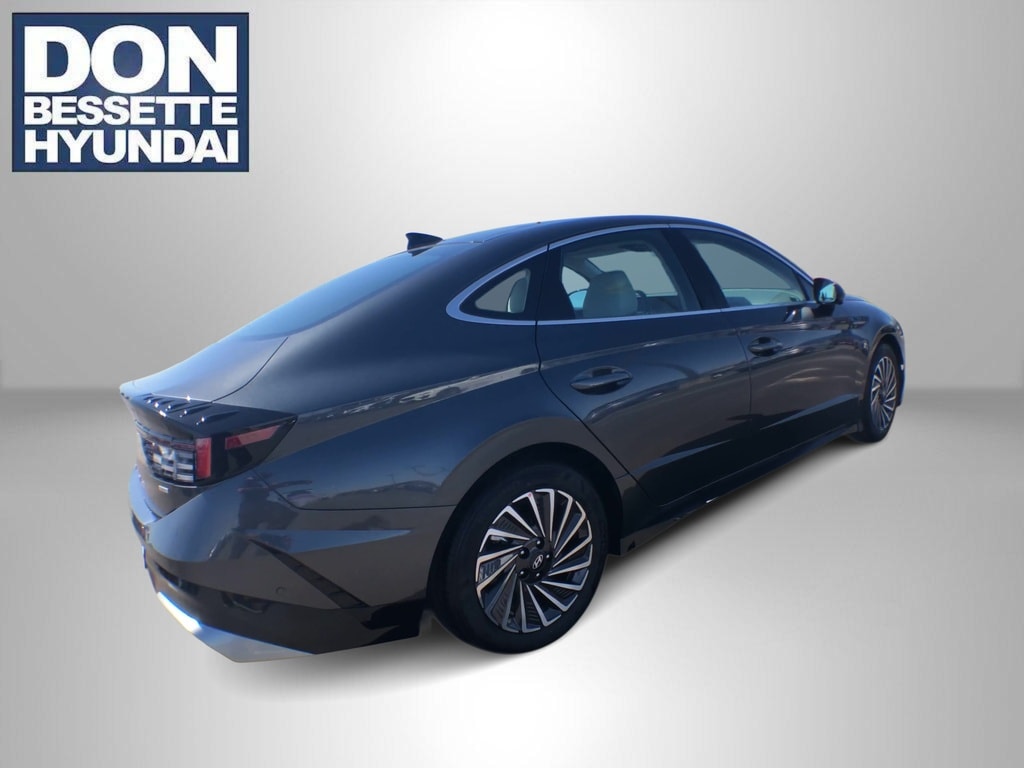 2025 Hyundai Sonata Hybrid Limited - Photo 8