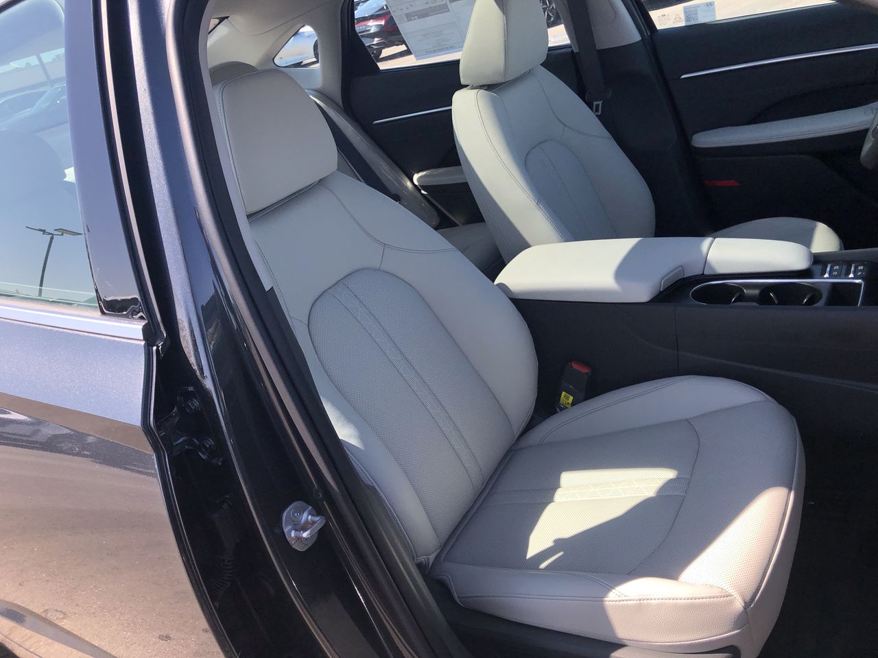 2025 Hyundai Sonata Hybrid Limited - Photo 25