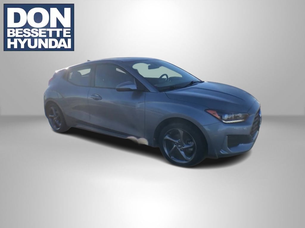 Certified 2019 Hyundai Veloster Premium with VIN KMHTG6AF7KU016640 for sale in Minot, ND