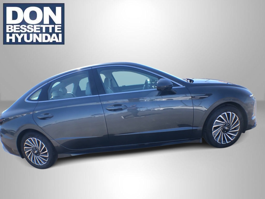 2025 Hyundai Sonata Hybrid Limited - Photo 9