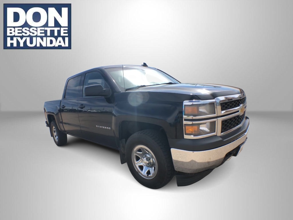 Used 2015 Chevrolet Silverado 1500 Work Truck 1WT with VIN 3GCUKPEC2FG200616 for sale in Minot, ND