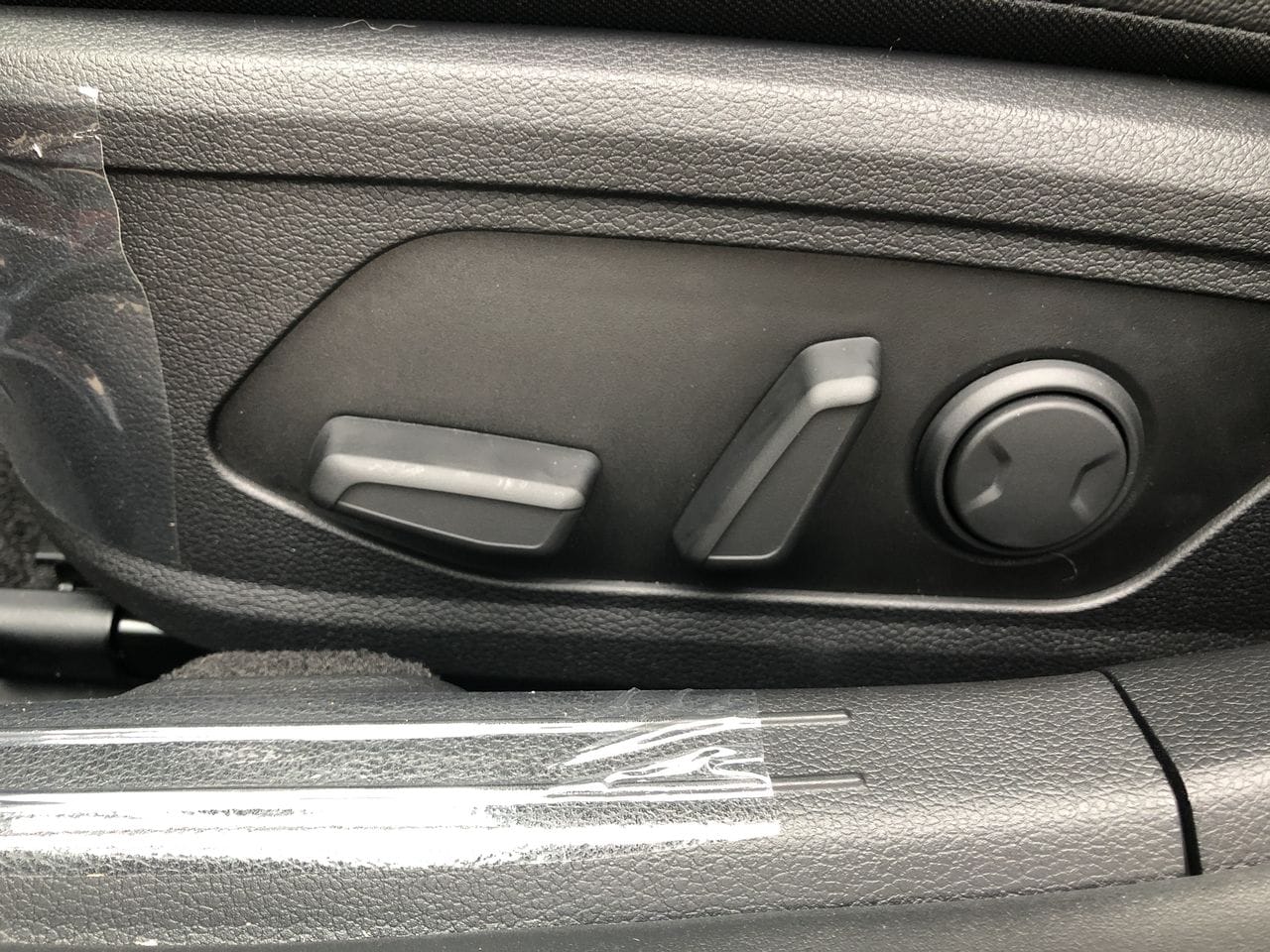 2025 Hyundai Sonata Hybrid Limited - Photo 12