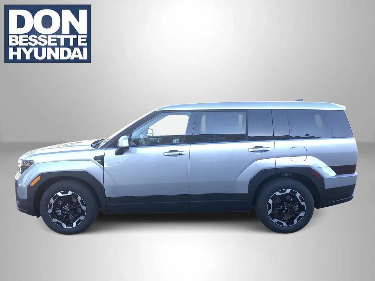 2025 Hyundai Santa Fe SE's photo