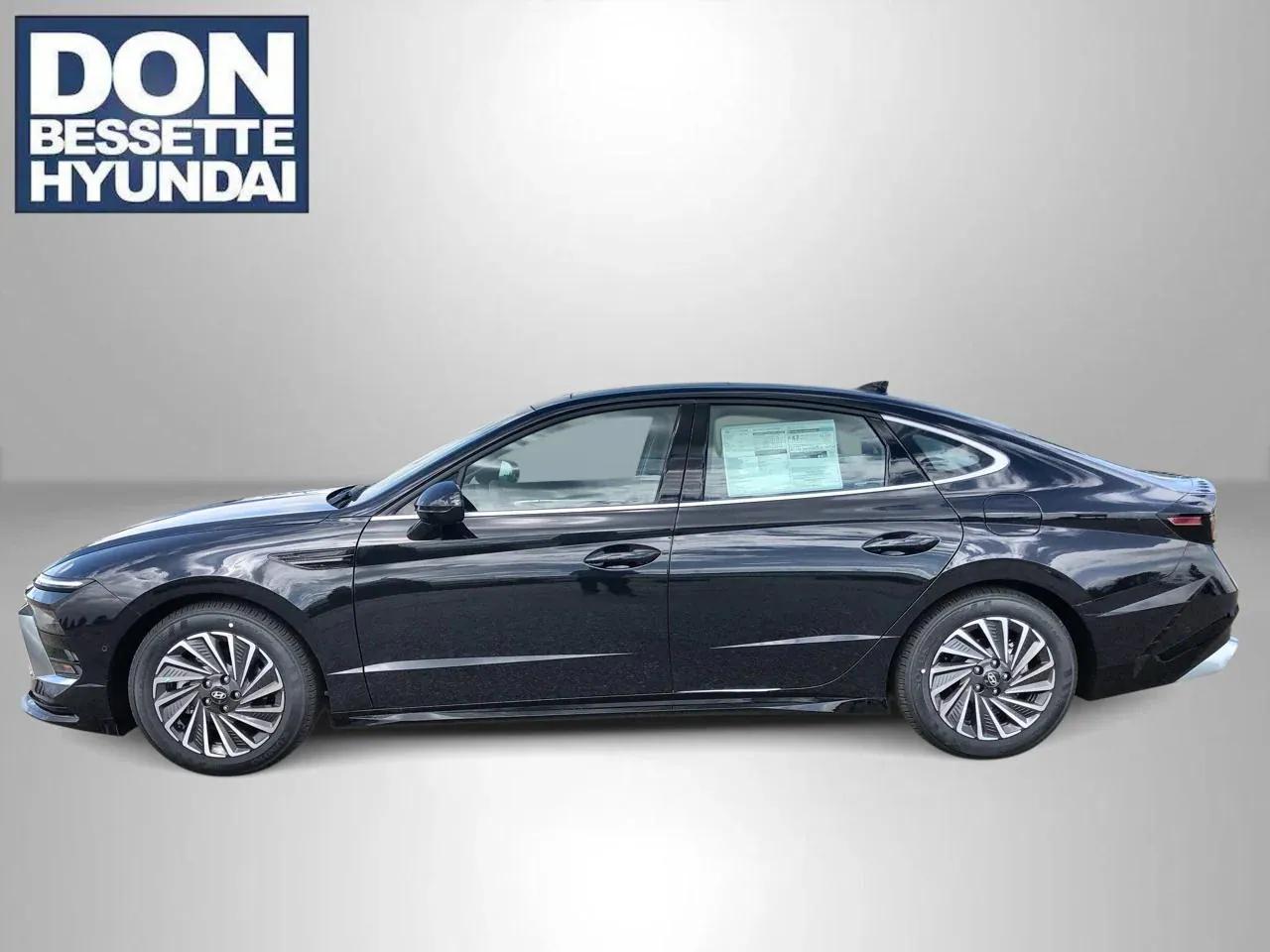 2025 Hyundai Sonata Hybrid Limited's photo