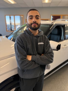 Staff member Jaden Benson from ID_080941a95bf6