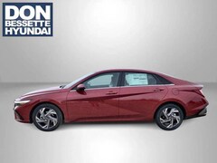 2025 Hyundai Elantra SEL Convenience Car
