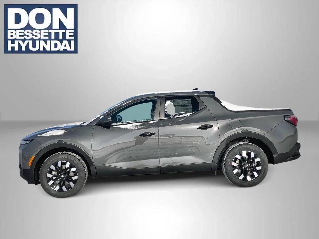 2026 Hyundai Santa Cruz SE's photo