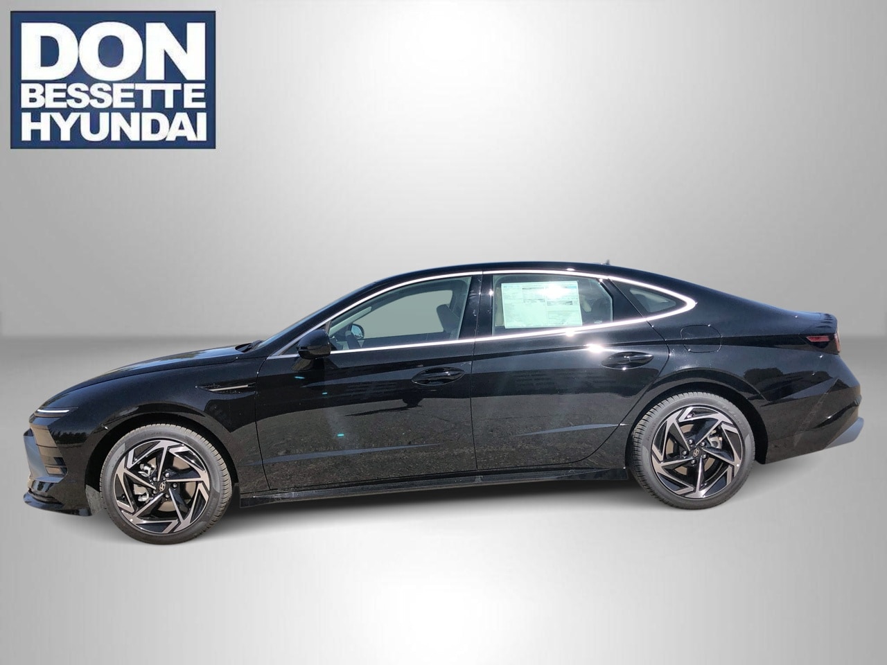 2026 Hyundai Sonata SEL AWD's photo