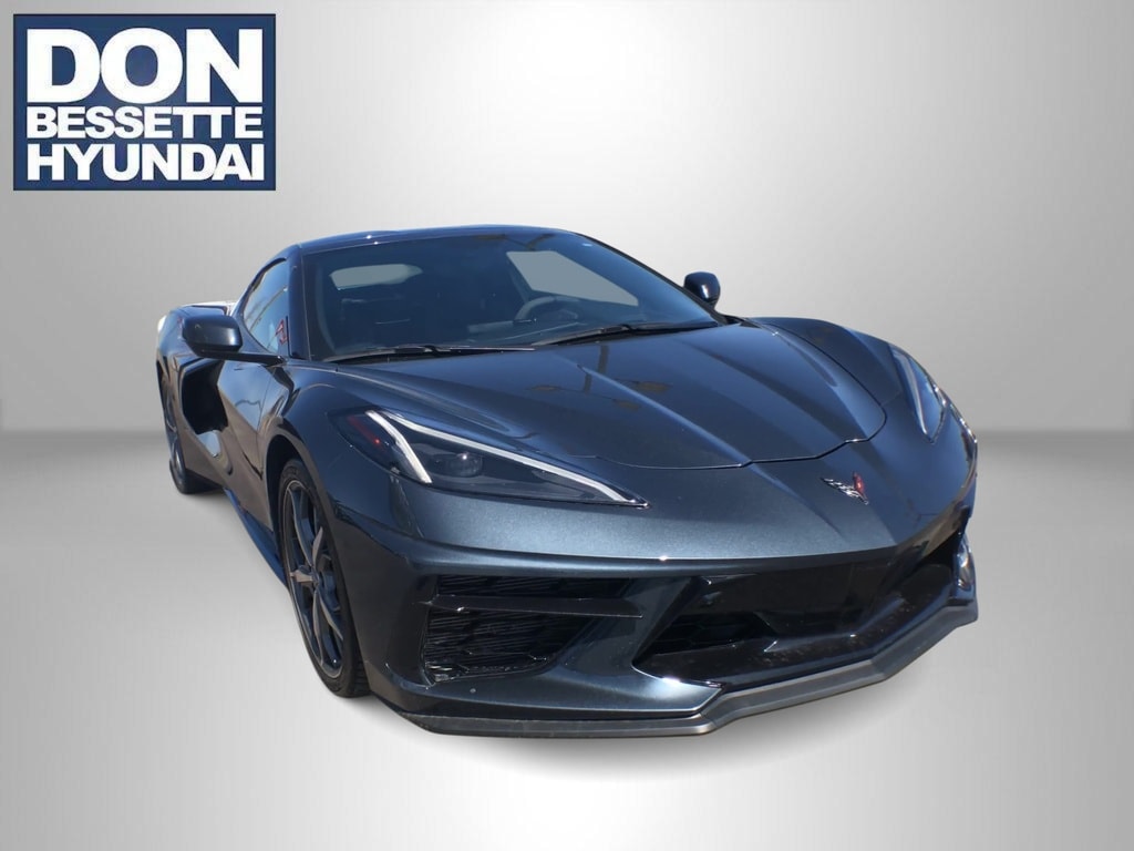 Used 2020 Chevrolet Corvette 2LT with VIN 1G1Y72D42L5000072 for sale in Minot, ND