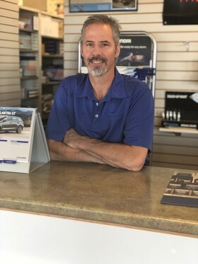 Staff member Jerry Hanshew from ID_ac776596b643