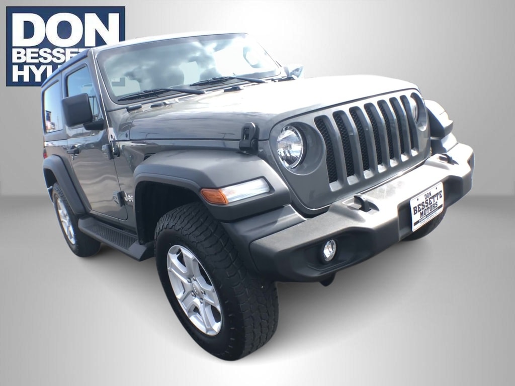 Used 2020 Jeep Wrangler Sport S with VIN 1C4GJXAG1LW303760 for sale in Minot, ND