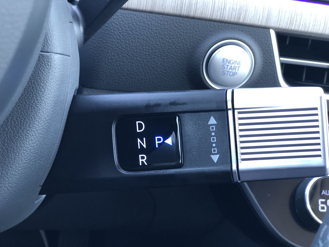 2025 Hyundai Sonata Hybrid Limited - Photo 20