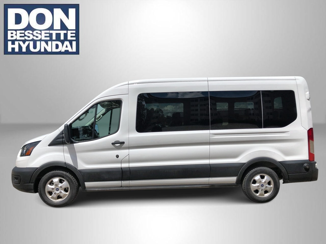 2020 Ford Transit 350 XL Med Roof Sliding Pass. 148's photo